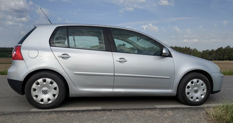 Volkswagen Golf cena 15000 przebieg: 271000, rok produkcji 2007 z Reda małe 277